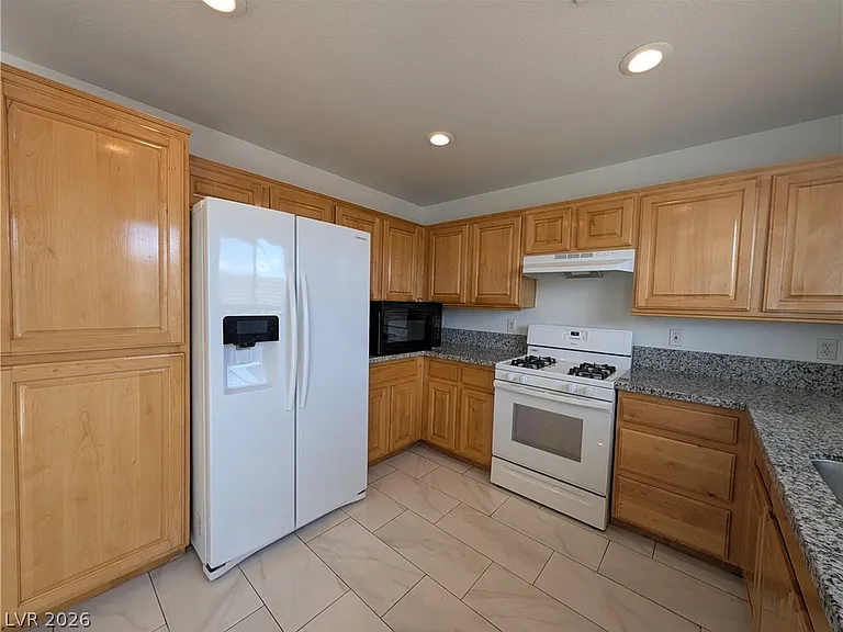 7975 Twain Harte St — Photo 7