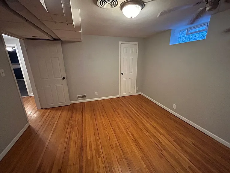 132 W Warburton St — Photo 13