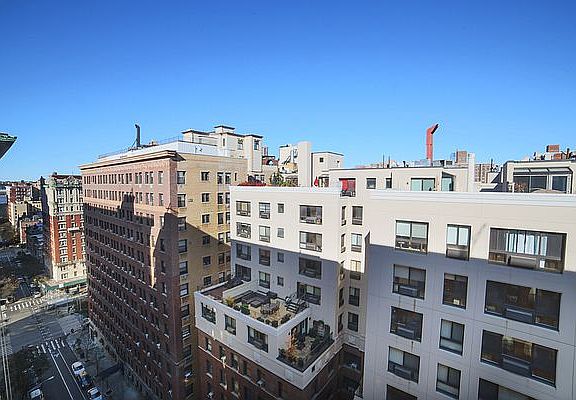 2nd image of 200 W 90th St APT 14B