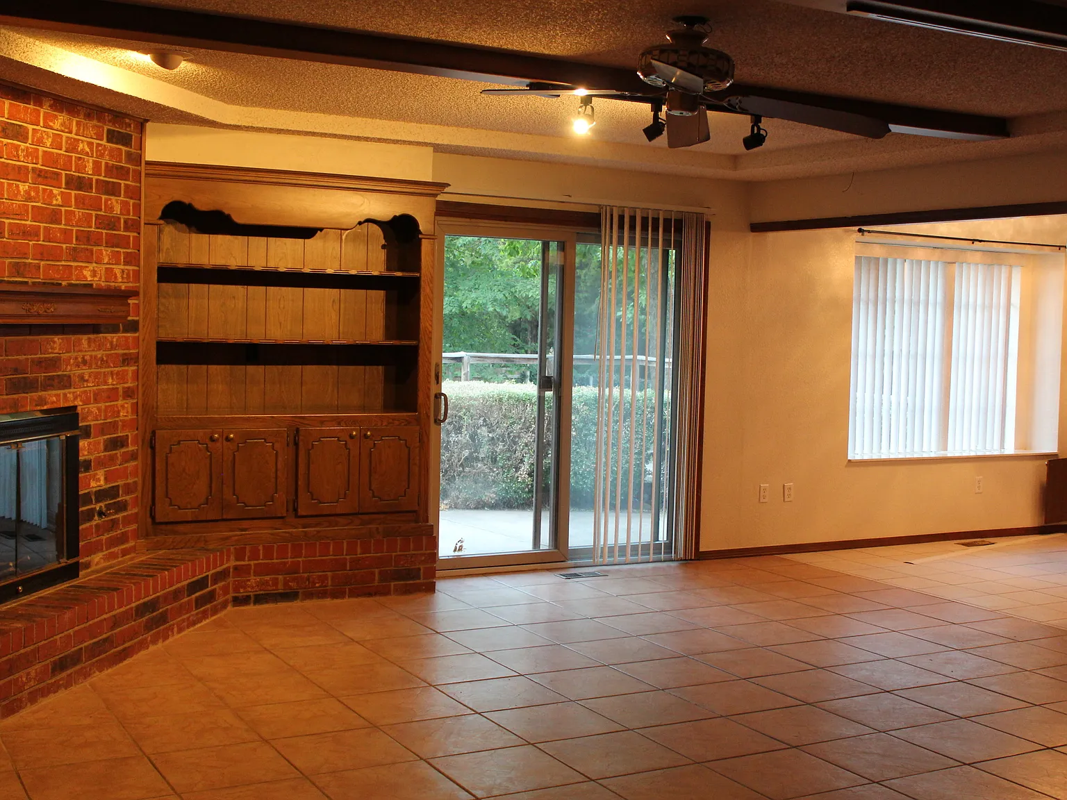 517 Partridge Lane - 1 — Photo 3