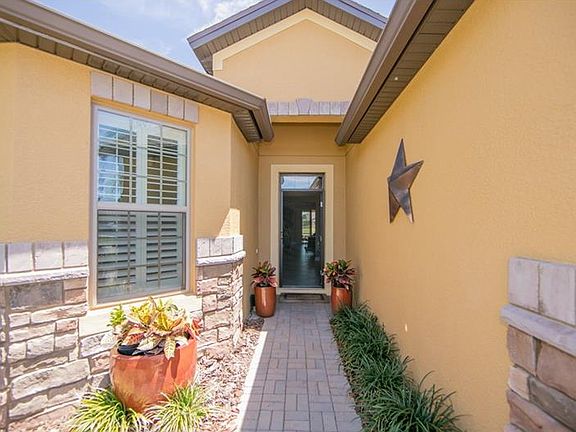 2nd image of 216 Almeria Way