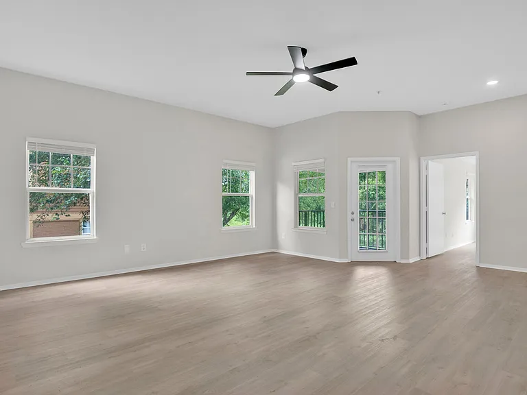421 Summit Ridge Pl #205-1 — Photo 4