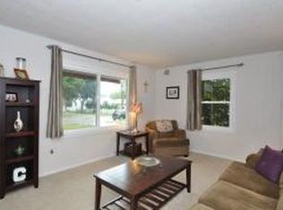 1121 8th Ave, Grafton, WI 53024