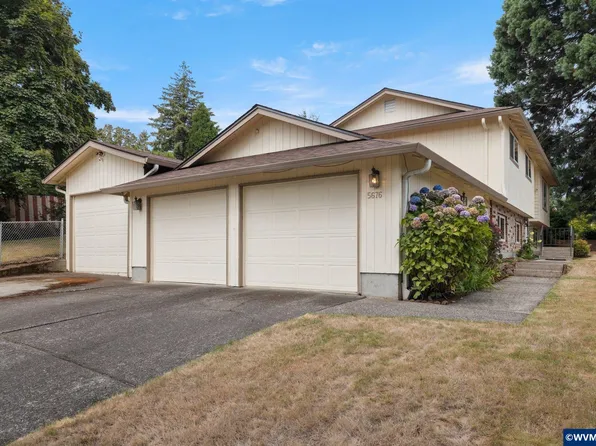 5676 SE Hillwood Cir, Milwaukie, OR 97267