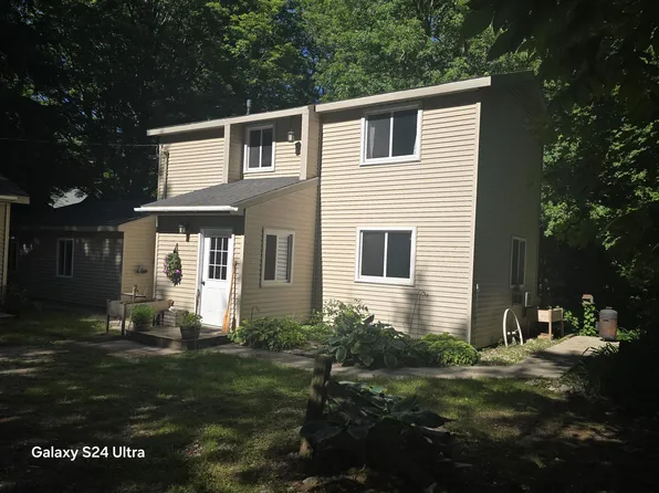 7455 McClellan Rd, Kaleva, MI 49645