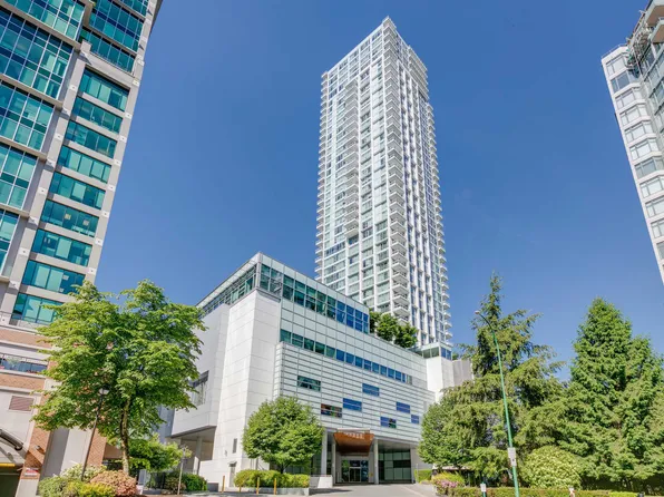 4508 Hazel St #3702, Burnaby, BC V5H 0E4