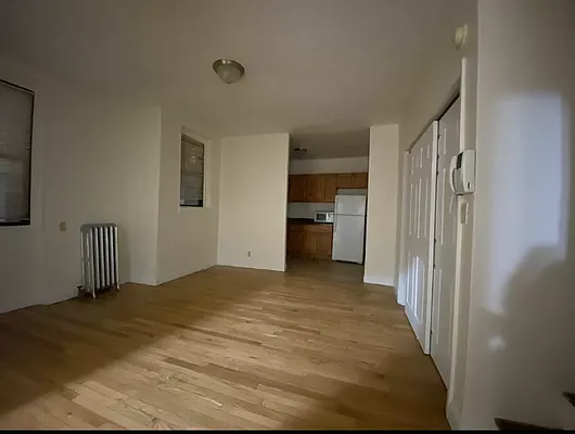 Rented by Oxford Property Group | media 8