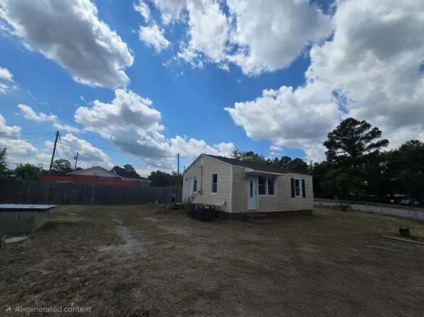 1919 Half Moon Cir, Fayetteville, NC 28311