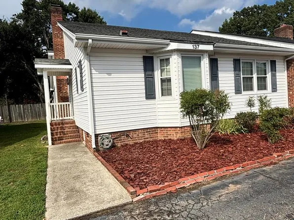 137 Sommerset Ct, Roanoke Rapids, NC 27870