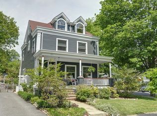 148 Midland Ave, Glen Ridge, NJ 07028