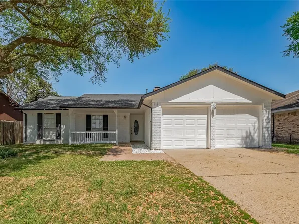 6219 Canada Dr, Pasadena, TX 77505