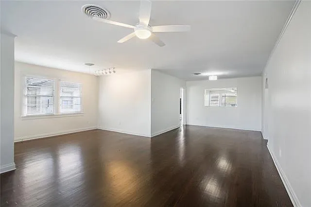 7924 Lincoln Beach Blvd — Photo 7