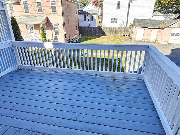 128 S Rebecca Ave — Photo 22