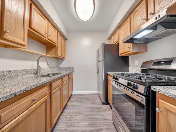 777 Roanoke Blvd APT C-49