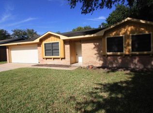 5830 Effingham Dr, Houston, TX 77035