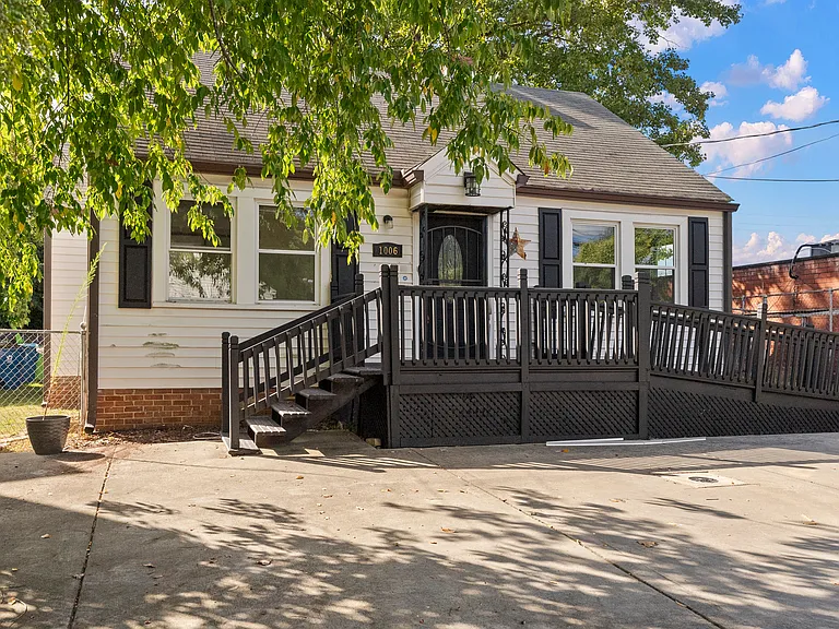1006 Carlton Ave — Photo 32