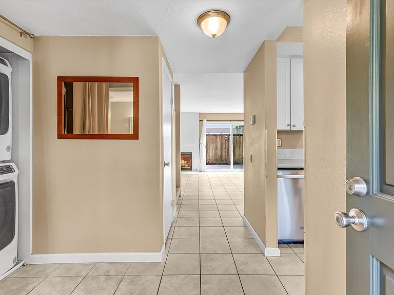 3575 Caminito Carmel Lndg — Photo 5