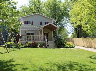 19549 102nd St, Bristol, WI 53104