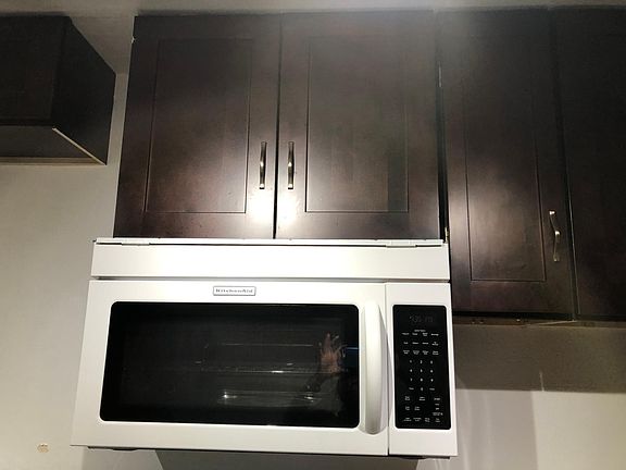 5th image of 318 S Miraleste Dr Unit 136
