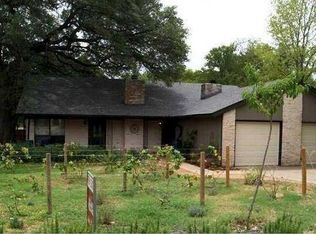 1001 Westwood Dr #A, Round Rock, TX 78681
