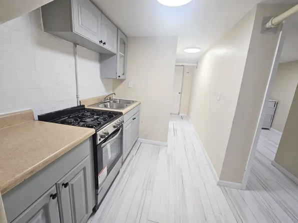 24 East 91st Street image 1 of 8