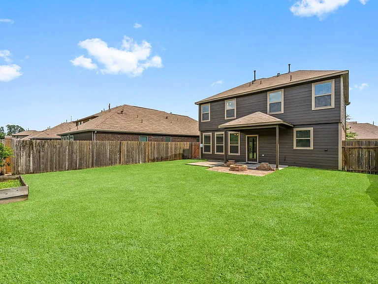 2590 Magnolia Fair Way — Photo 29