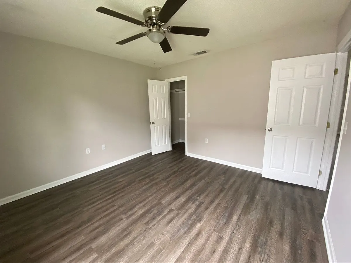 Building Photo - 1807 Chandler Rd #20