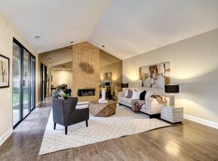 2070 Willow Bar Ct, Gold River, CA