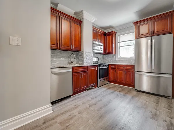 214 Olean Avenue image 12 of 37