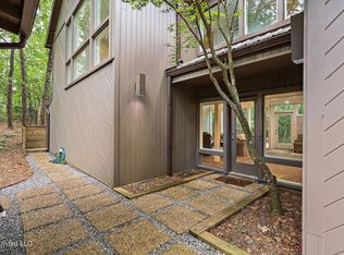 1844 Eastover Dr, Jackson, MS 39211