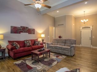 24123 W 95th Ter, Lenexa, KS 66227