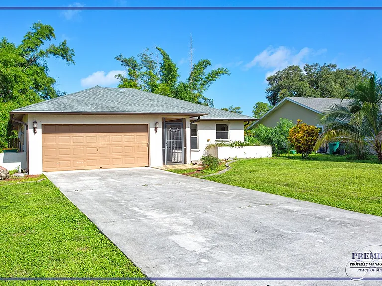 4053 Seaoats Ln — Photo 4