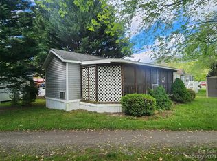 14 Bass Ln, Waynesville, NC 28785