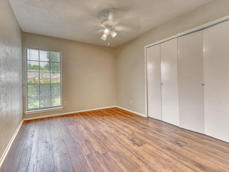 9314 Shipman St — Photo 23