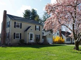 112 Orchardview St, West Springfield, MA 01089