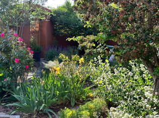 22 Avila Rd, Santa Fe, NM 87508