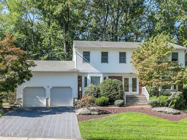 7 Monroe Drive, Marlboro, NJ 07746