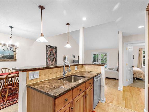 5th image of 117 Pine Grove Dr #117
