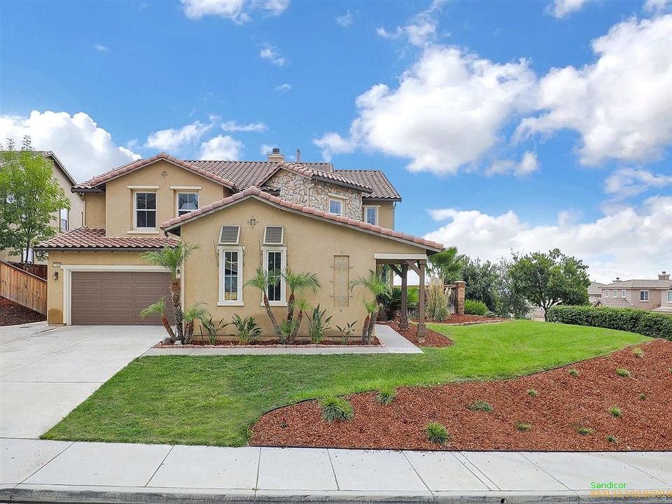 2nd image of 27368 Murrieta Oaks Ave