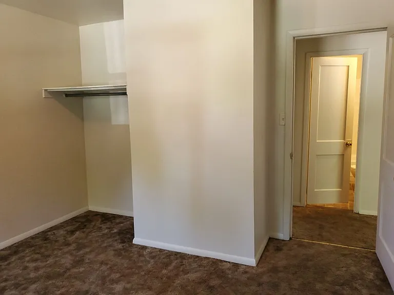 1219 & 1221 Joan Ave — Photo 10