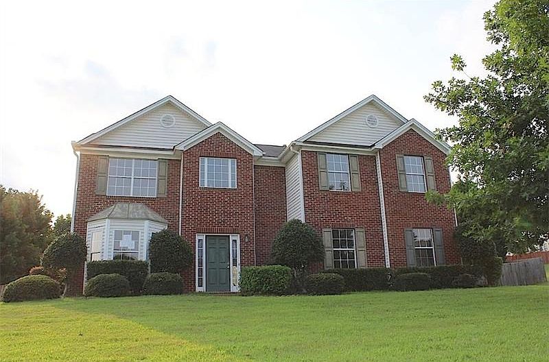 1st image of 2934 Michelle Lee Dr