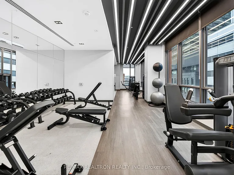 108 Peter St #4302 — Photo 37