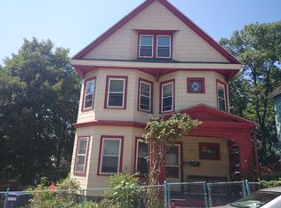 14 Wenham St, Jamaica Plain, MA 02130