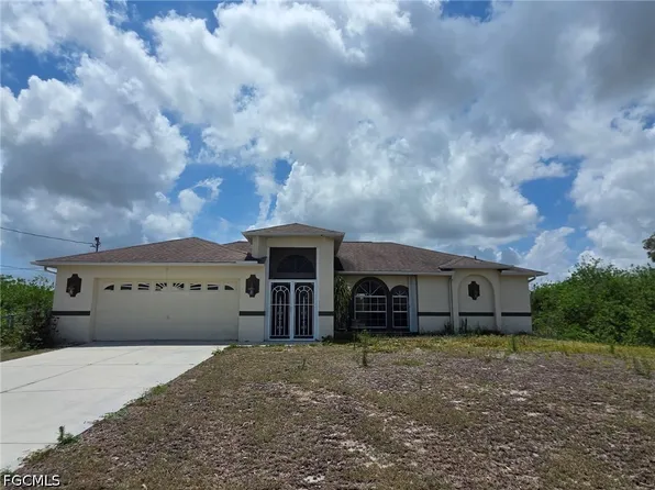 820 Rue Labeau Cir, Fort Myers, FL 33913