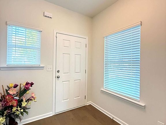 2nd image of 7149 Gladstone Cir