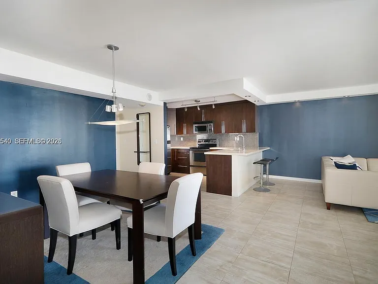 145 SE 25th Rd #502 — Photo 12