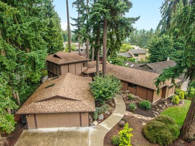 18016 NE 28th St, Redmond, WA, 98052