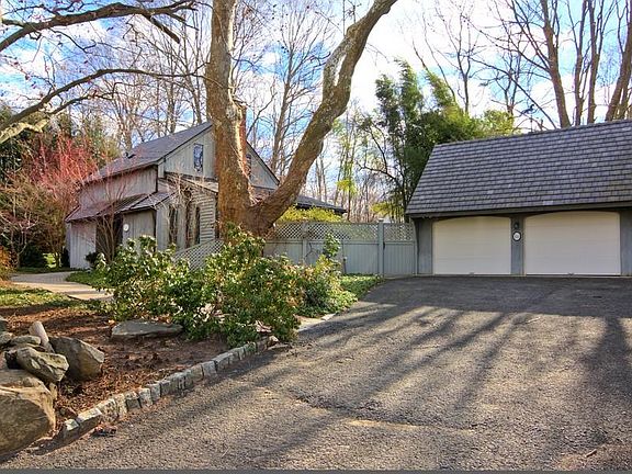 18 High Street - Exterior Front