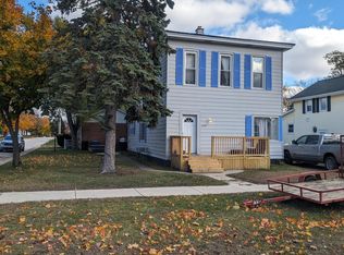 420 N Rath Ave, Ludington, MI 49431