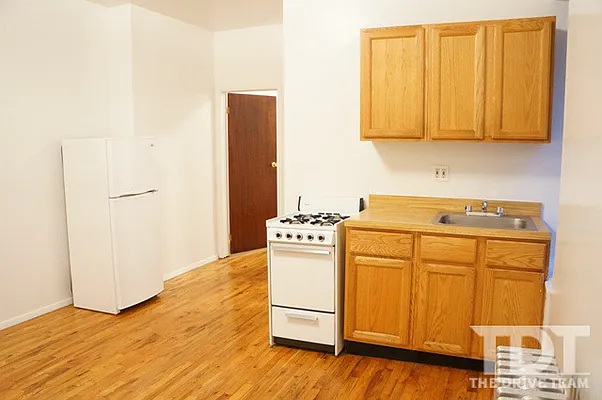 Rented by J Misrahi Realty Corp | media 12